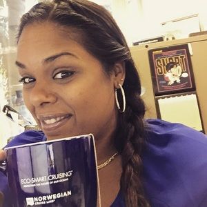 Meet your Posher, Melissa